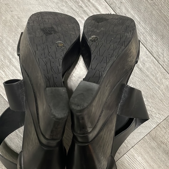 Diane Von Furstenberg, Opal Crisscross Wedge Sandal, 9, Black - Picture 4 of 8